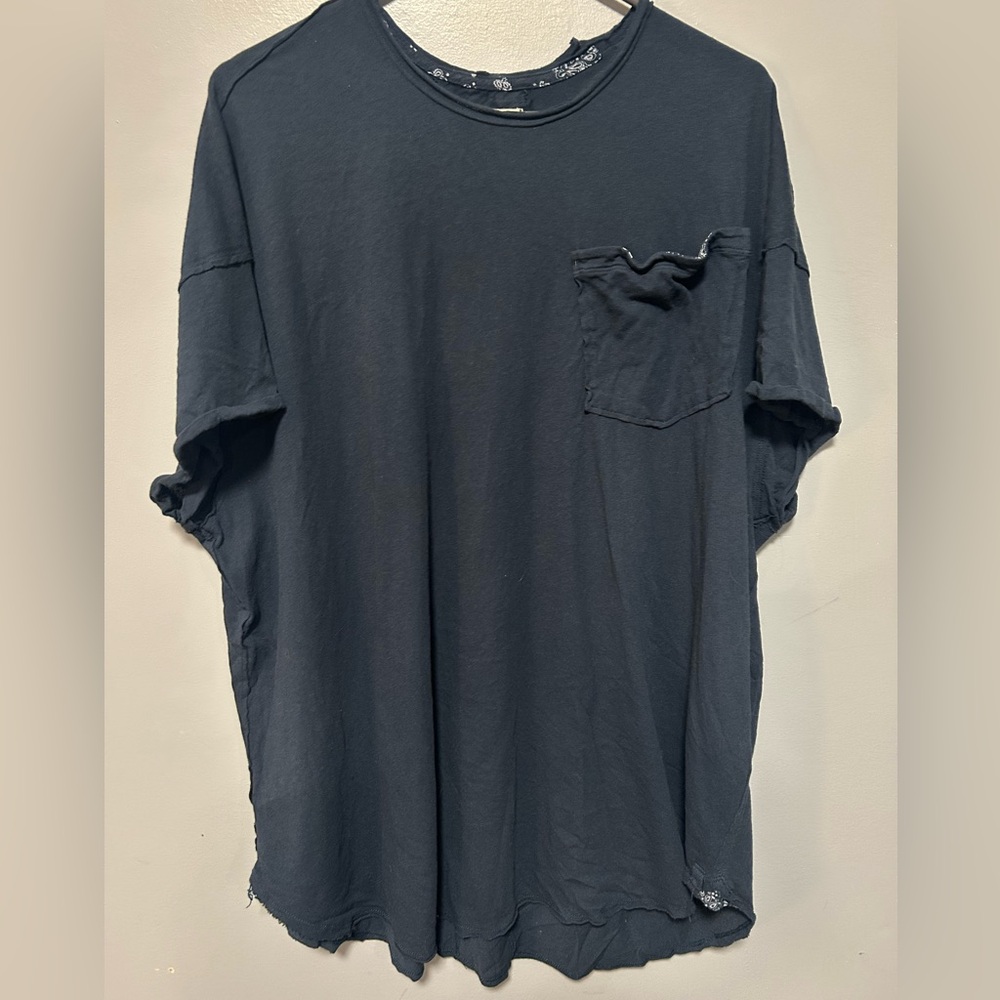 Free people long line scoop hem t shirt small